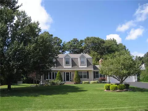 136 Alpine Estates Dr, Cranston, RI 02921 photo 1