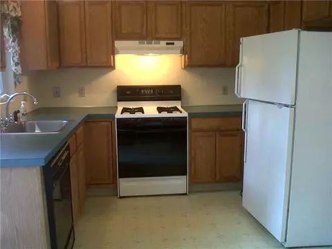 165 Minerva St, Woonsocket, RI 02895 photo 7
