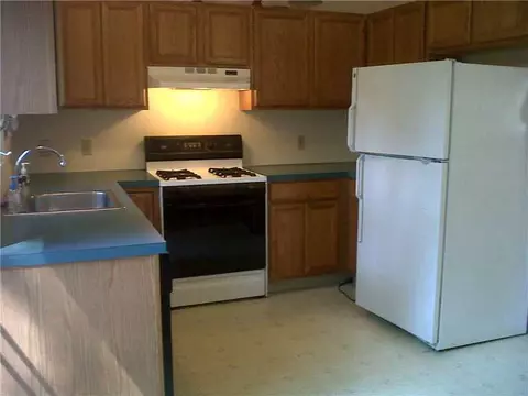 165 Minerva St, Woonsocket, RI 02895 photo 8