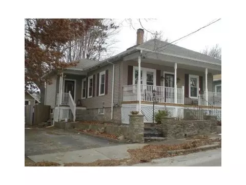 30 Monroe St, Woonsocket, RI 02895 photo 3