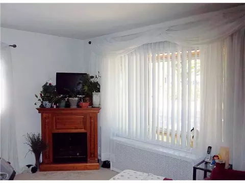 71 Orms St, Pawtucket, RI 02861 photo 5