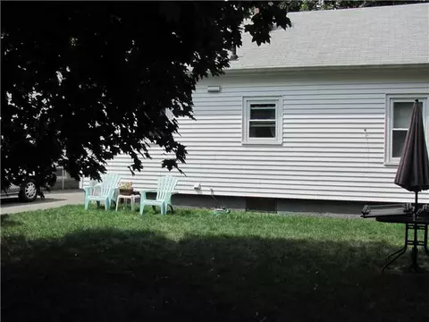 71 Orms St, Pawtucket, RI 02861 photo 12