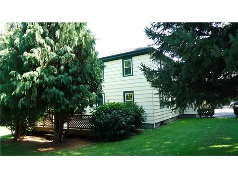 350 Boulevard East Blvd, Middletown, RI 02842 photo 1