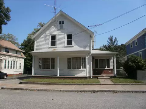 214 Jencks St, Woonsocket, RI 02895 photo 1