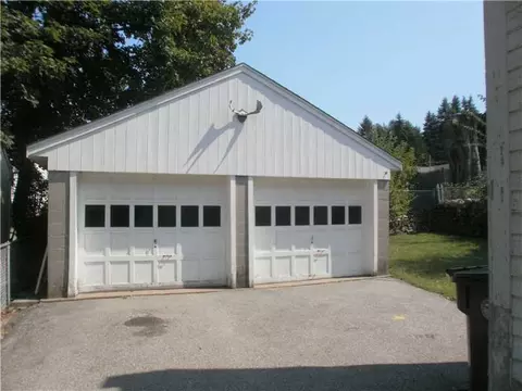 214 Jencks St, Woonsocket, RI 02895 photo 5
