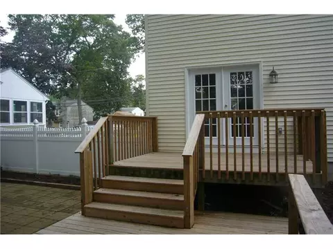 40 Wayne St, Warwick, RI 02889 photo 11