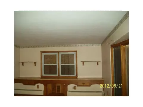 91 Avenue A, Woonsocket, RI 02895 photo 3