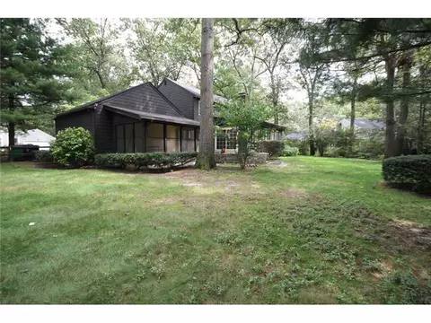 135 Hedgerow Dr, Warwick, RI 02886 photo 18