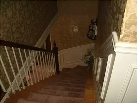 75 Gaskill St, Woonsocket, RI 02895 photo 10