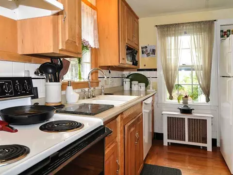 59 Winslow Ave, Warwick, RI 02886 photo 7