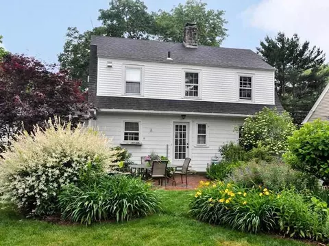 59 Winslow Ave, Warwick, RI 02886 photo 2