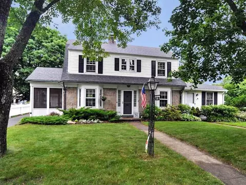 59 Winslow Ave, Warwick, RI 02886 photo 1