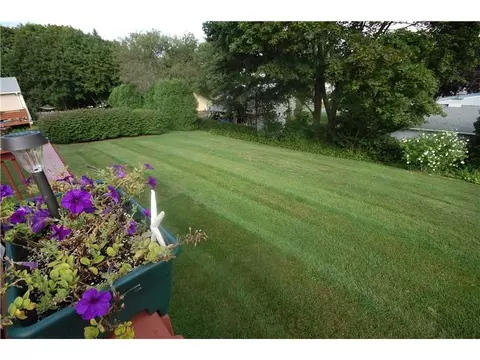 21 Riverdale Rd, Westerly, RI 02891 photo 4