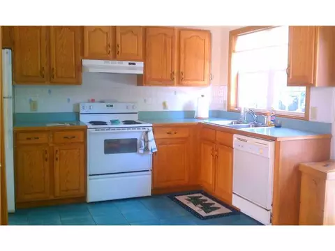 1 Hesspar Dr, Westerly, RI 02891 photo 8