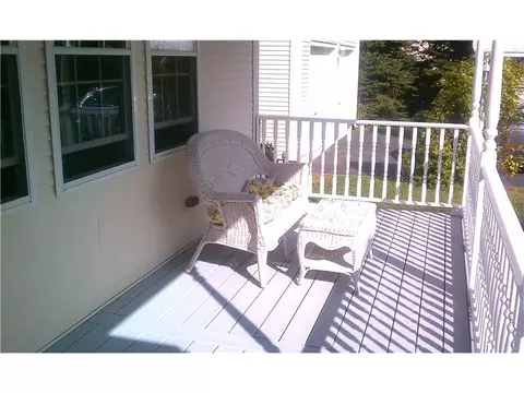 1 Hesspar Dr, Westerly, RI 02891 photo 4