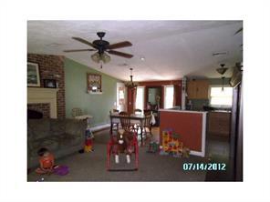 35 Palace Ave, Warwick, RI 02886 photo 4