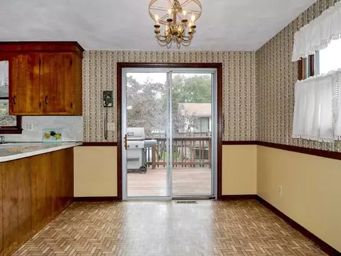 42 Ryan Ave, Warwick, RI 02889 photo 4