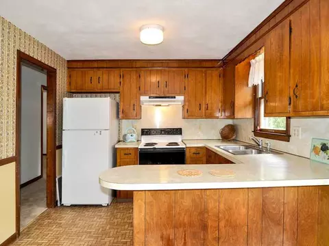 42 Ryan Ave, Warwick, RI 02889 photo 16