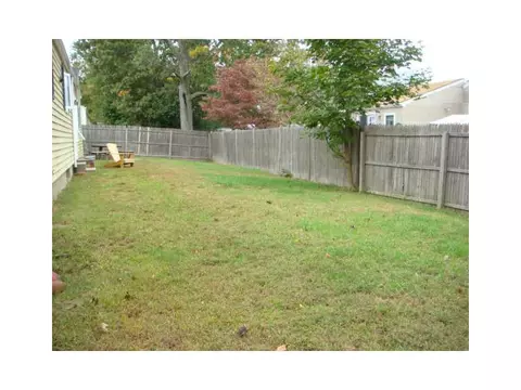 39 Lufkin Ct, Warwick, RI 02888 photo 11