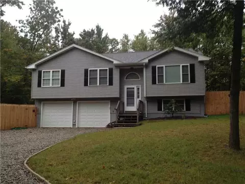 17 Marley St, Glocester, RI 02814 photo 1