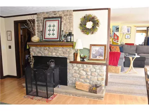37 Rainbow Rd, Glocester, RI 02814 photo 7