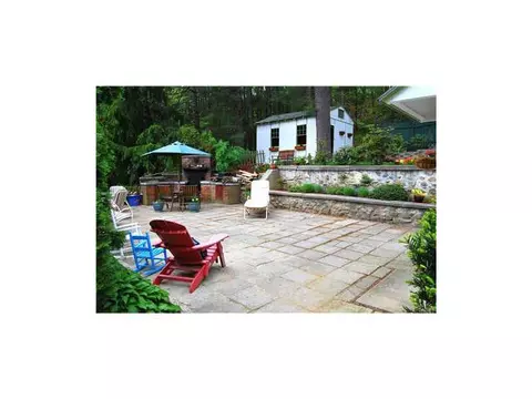 37 Rainbow Rd, Glocester, RI 02814 photo 2