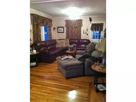 327 Ninth Ave, Woonsocket, RI 02895 photo 4