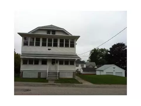 327 Ninth Ave, Woonsocket, RI 02895 photo 1