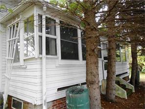 77 Williams St, Woonsocket, RI 02895 photo 5
