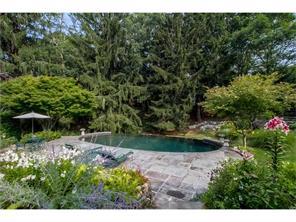 4 Camelback Way, Westerly, RI 02891 photo 2