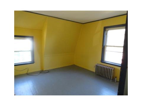 57 Maple Ave, Riverside, RI 02915 photo 8