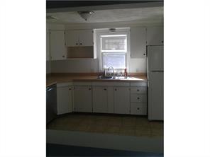 24 Pine Ave, Coventry, RI 02816 photo 3