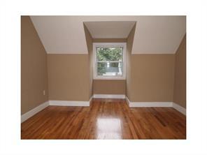 58 Massasoit Dr, Warwick, RI 02886 photo 12