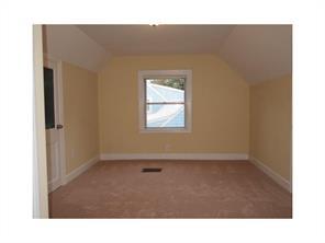 58 Massasoit Dr, Warwick, RI 02886 photo 13