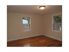 58 Massasoit Dr, Warwick, RI 02886 photo 11