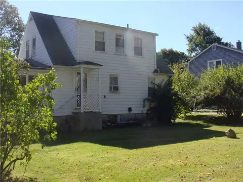 3 Carson Ave, Warwick, RI 02886 photo 8