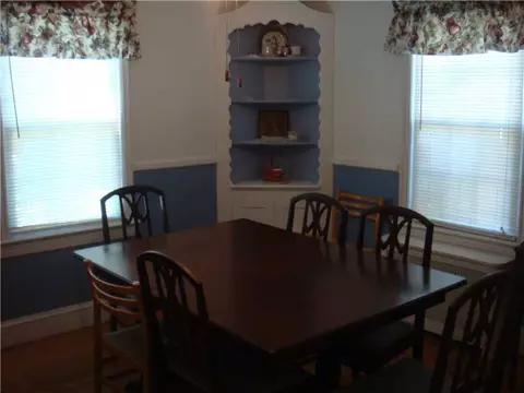 3 Carson Ave, Warwick, RI 02886 photo 5