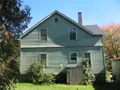 73 King St, Warren, RI 02885 photo 2