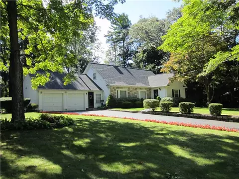 36 Bruce Ln, Warwick, RI 02886 photo 7