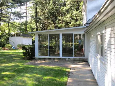 36 Bruce Ln, Warwick, RI 02886 photo 5
