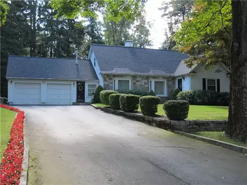 36 Bruce Ln, Warwick, RI 02886 photo 2