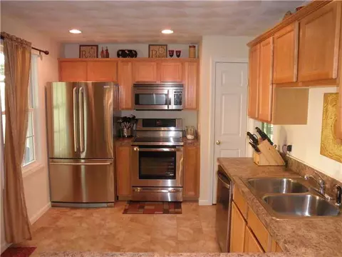 86 First Rd, Glocester, RI 02814 photo 3