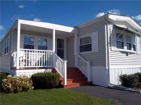 21 Lane E, Coventry, RI 02816 photo 1