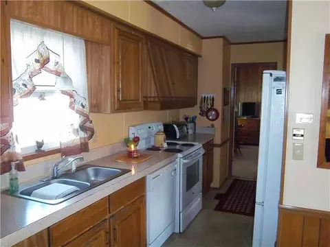 21 Lane E, Coventry, RI 02816 photo 7