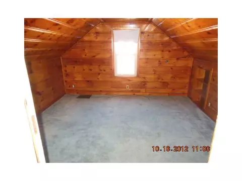 96 Lydia Ave, Woonsocket, RI 02895 photo 10