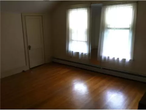 58 Edmund St, Woonsocket, RI 02895 photo 6