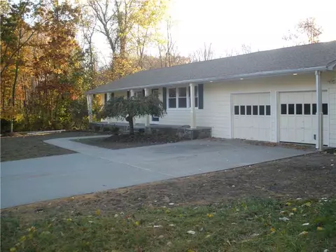 10 Hickory Rd, Coventry, RI 02816 photo 1