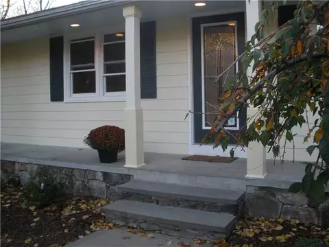 10 Hickory Rd, Coventry, RI 02816 photo 3