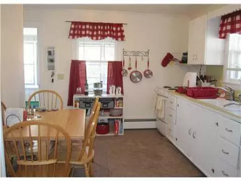 50 Uzzi Ave, Westerly, RI 02891 photo 2