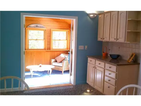 19 Midway Ave, Westerly, RI 02891 photo 9